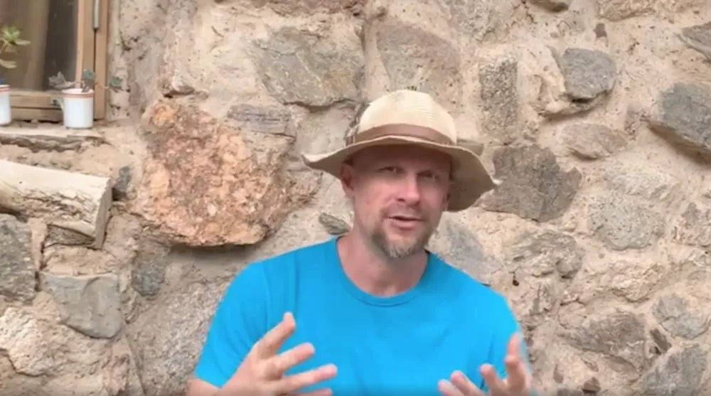 Screenshot 2023-12-03 at 22.38.32