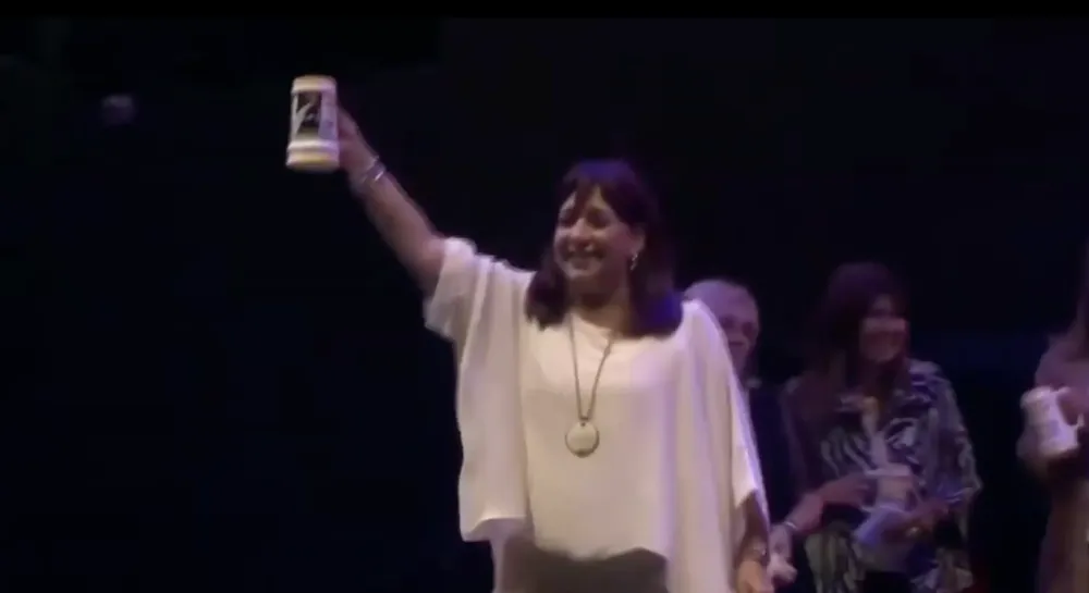 Captura de pantalla 2025-04-15 a la(s) 12.02.00