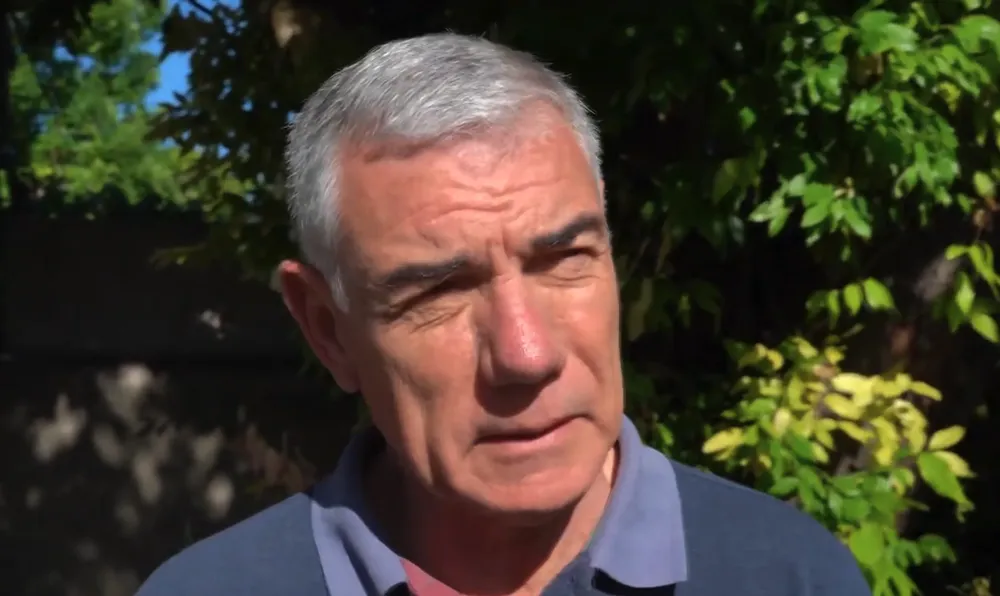 Captura de pantalla 2025-11-24 a la(s) 15.55.56