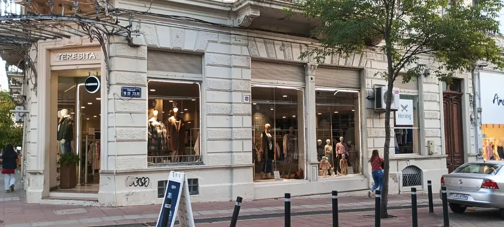 WhatsApp Image 2025-05-05 at 10.04.23