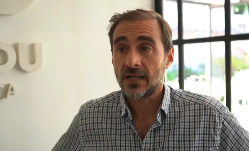 Captura de pantalla 2025-11-11 a la(s) 15.59.20