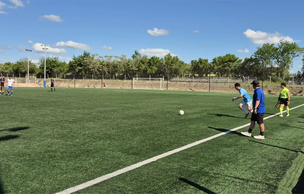 WhatsApp Image 2025-10-04 at 19.41