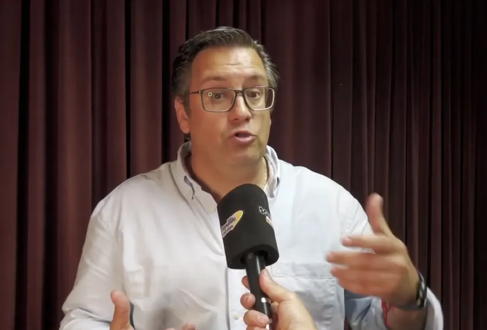 Captura de pantalla 2025-05-08 a la(s) 14.32.04