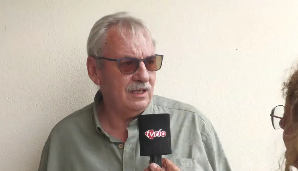 Captura de pantalla 2025-12-09 a la(s) 13.38.00