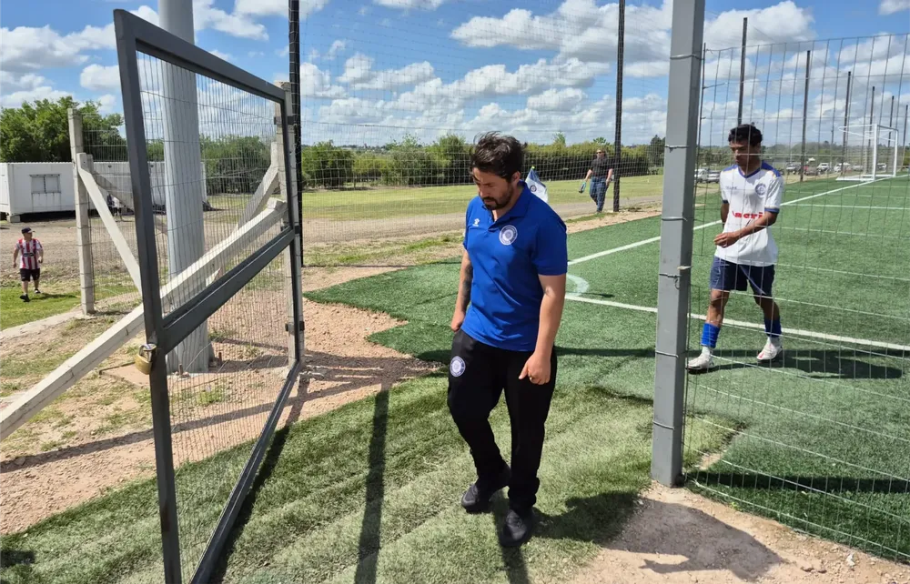 WhatsApp Image 2025-10-04 at 19.37