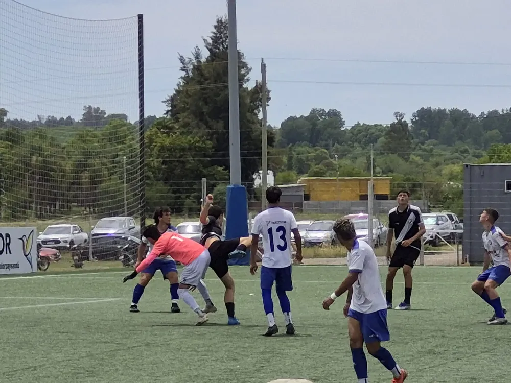 WhatsApp Image 2025-12-06 at 15.41.25