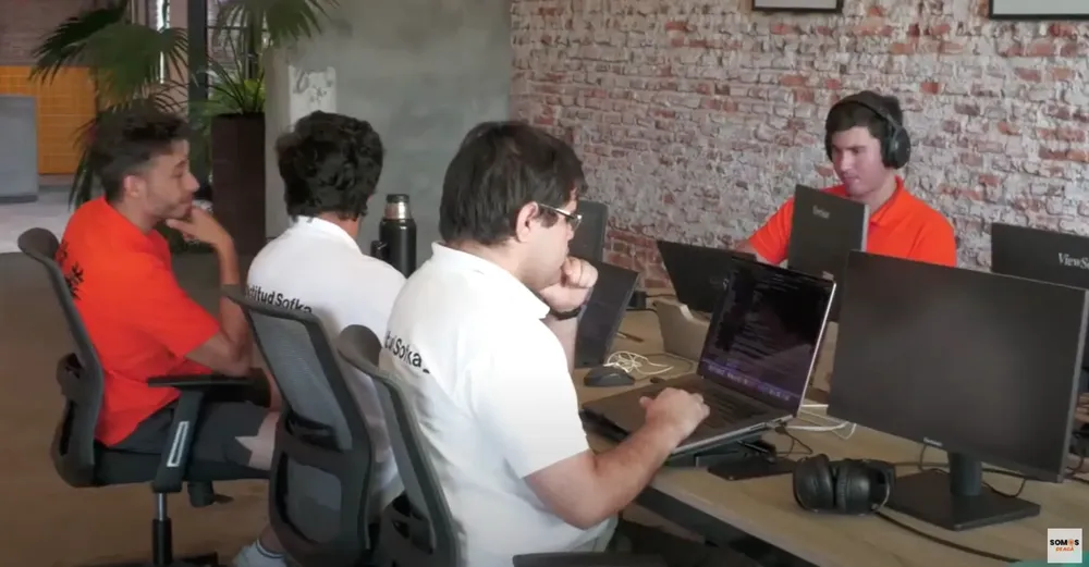 Screenshot 2025-01-22 at 21.25.04