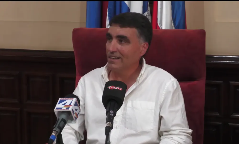 Captura de pantalla 2025-11-20 a la(s) 09.42.55